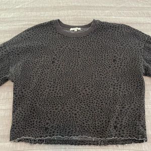 Black star sweatshirt